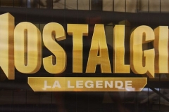 370